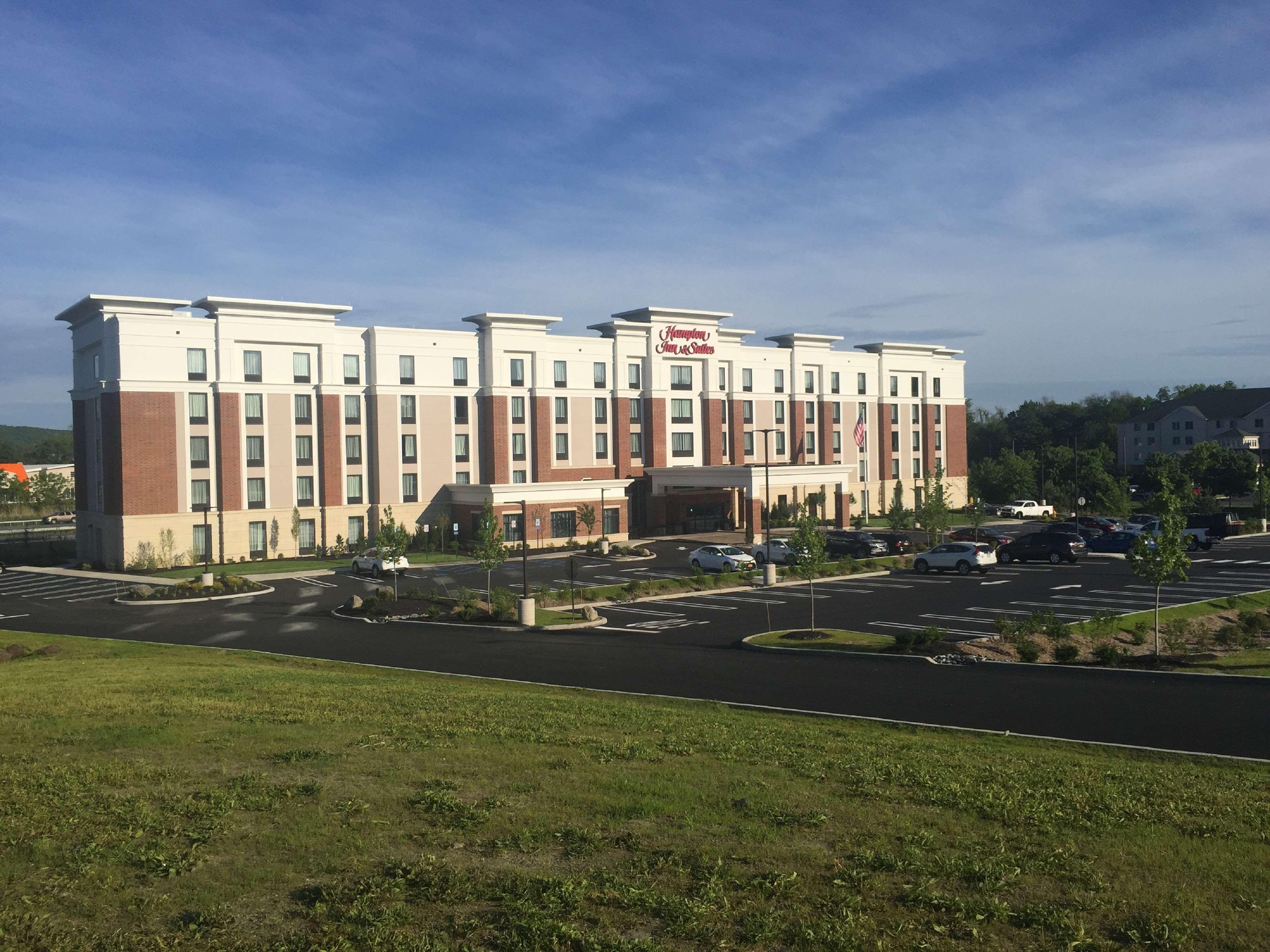 Hampton Inn & Suites Newburgh Stewart Airport, Ny Экстерьер фото