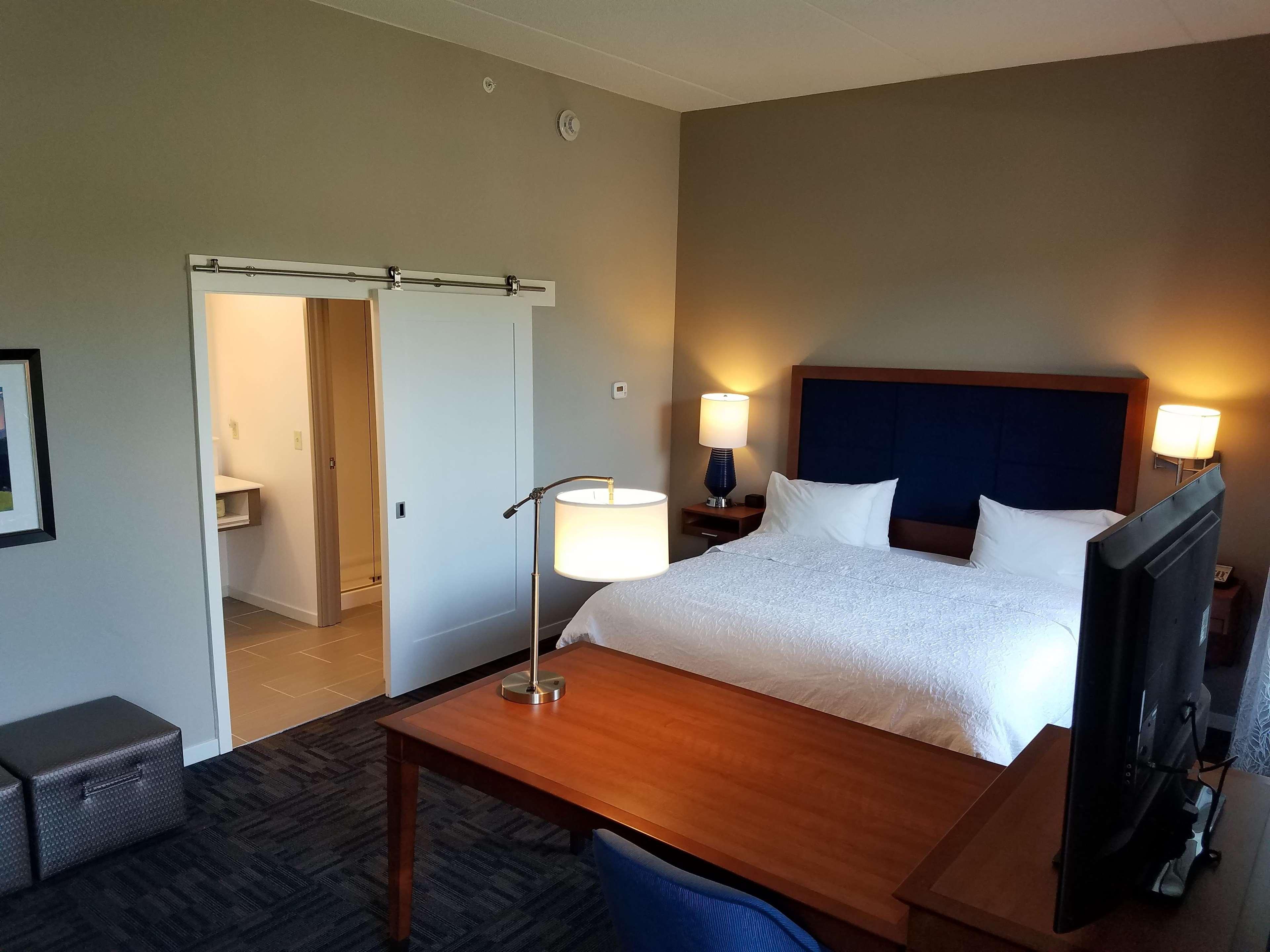 Hampton Inn & Suites Newburgh Stewart Airport, Ny Экстерьер фото