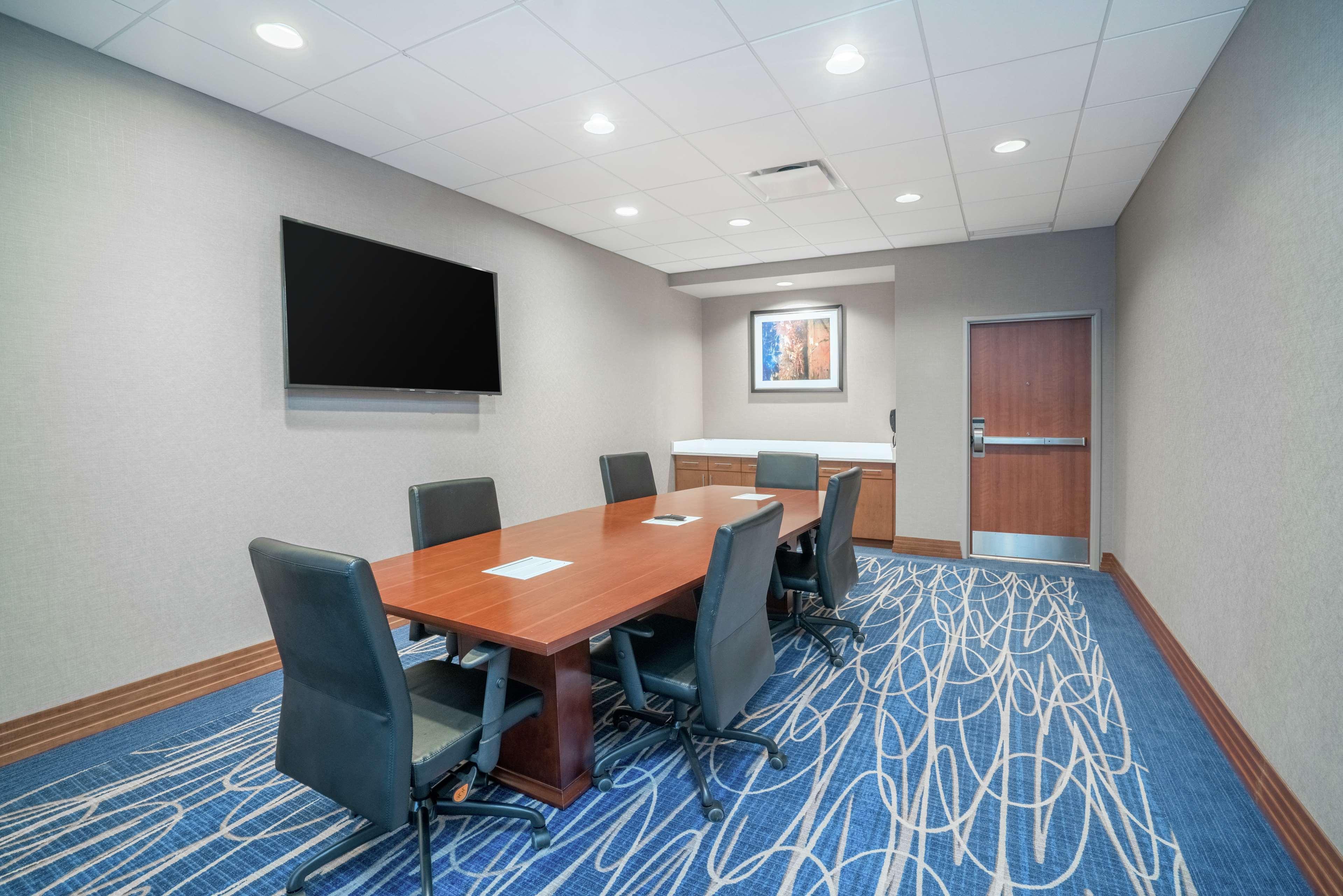 Hampton Inn & Suites Newburgh Stewart Airport, Ny Экстерьер фото