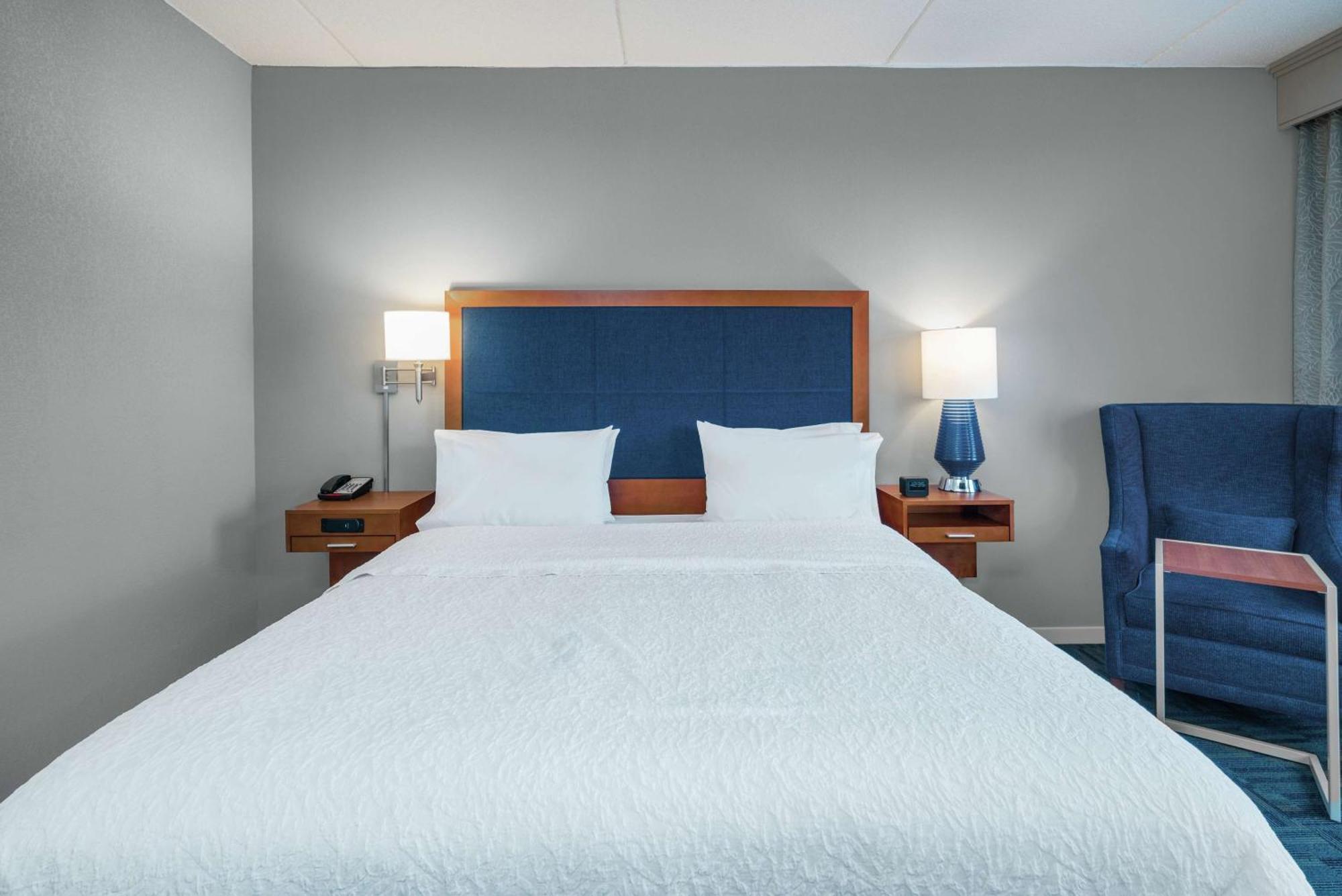 Hampton Inn & Suites Newburgh Stewart Airport, Ny Экстерьер фото