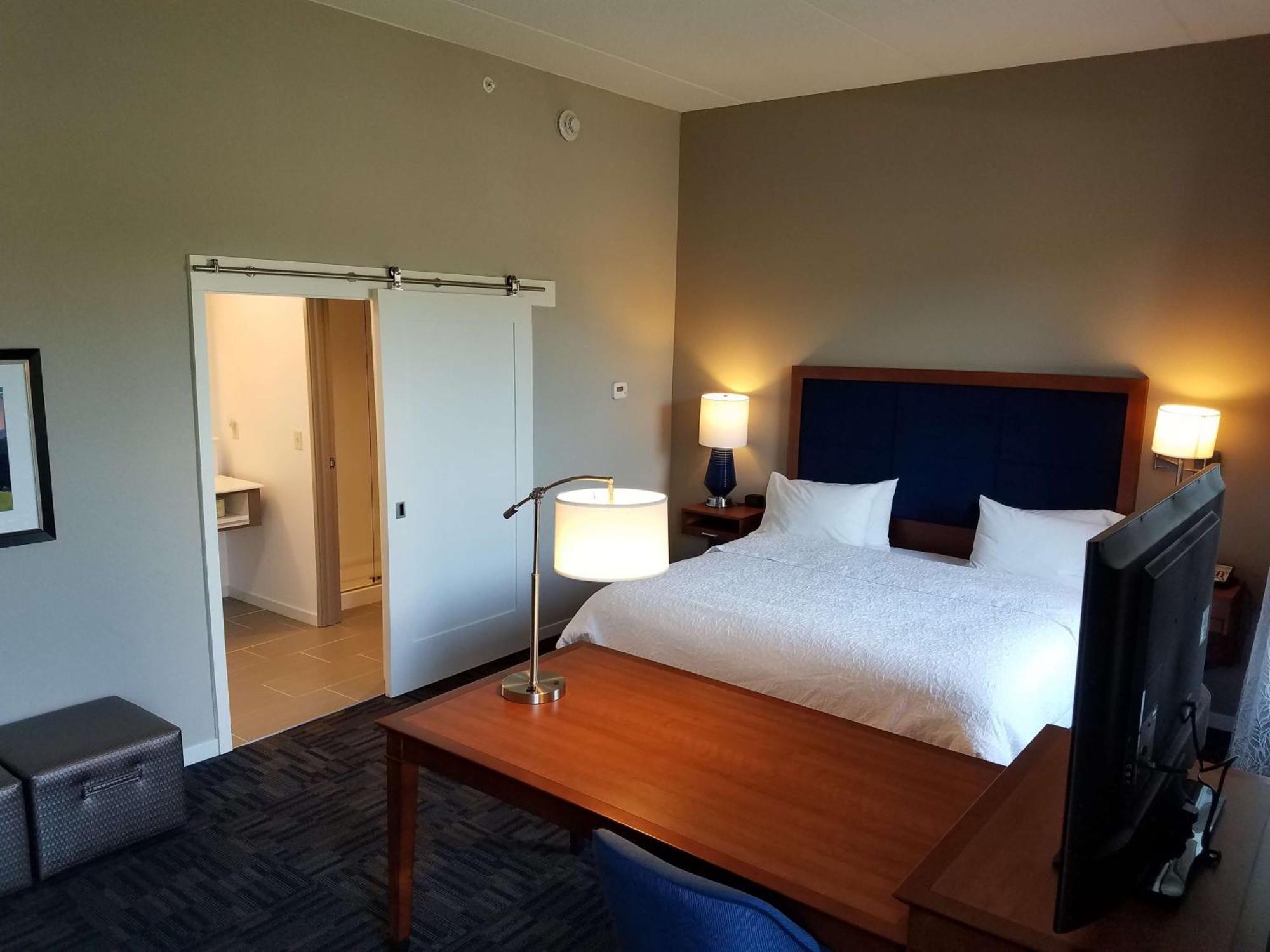 Hampton Inn & Suites Newburgh Stewart Airport, Ny Экстерьер фото